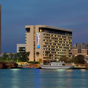 Radisson Blu Hotel, Deira Creek Birleşik Arap Emirlikleri
